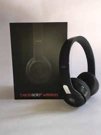 Picture of Beatssolo2 Wireless Wireless Bluetooth _SKU24224450050124